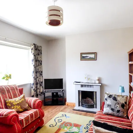 Maggi Roe's Holiday home Fethard on Sea